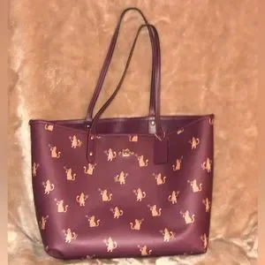 Coach Reversible Plumb Purple Party Cat Print City Tote Shoulder Bag F80232
